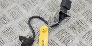 Датчик коленвала BMW X5-series (E53) Датчик коленвала BMW X5-series (E53)