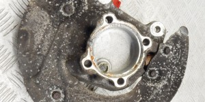 Ступица передняя правая BMW 1-series (E87) 31 21 6 764 444