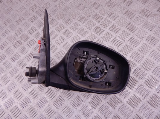 Зеркало наружное правое BMW 3-series (E90/91/92) 51 16 7 268 264