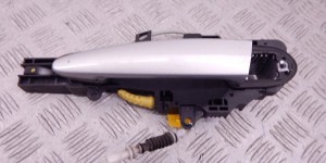 Ручка наружная передняя левая BMW 1-series (E87) 51 21 7 207 551 Ручка наружная передняя левая BMW 1-series (E87) 51 21 7 207 551