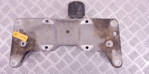 Кронштейн КПП BMW 5-series (F10/11) 22 32 6 775 907 Кронштейн КПП BMW 5-series (F10/11) 22 32 6 775 907