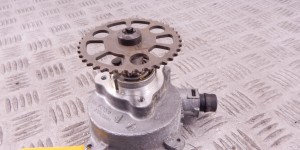 Насос вакуумный BMW 3-series (E90/91/92) 11 66 7 558 344 Насос вакуумный BMW 3-series (E90/91/92) 11 66 7 558 344