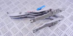Петля крышки багажника BMW 3-series (E46) 41 62 8 220 073