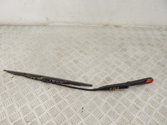 Щеткодержатель (поводок стеклоочистителя, дворник) BMW 3-series (E36) 61 61 8 392 006 Щеткодержатель (поводок стеклоочистителя, дворник) BMW 3-series (E36) 61 61 8 392 006