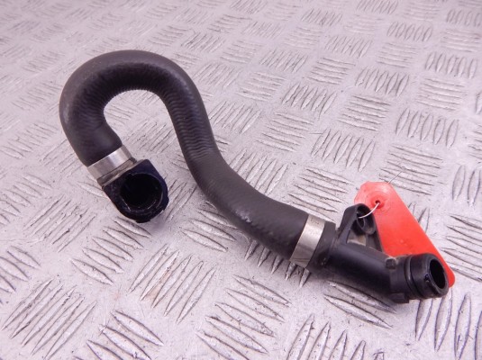 Патрубок (трубопровод, шланг) BMW 3-series (E90/91/92) 17 11 7 524 710
