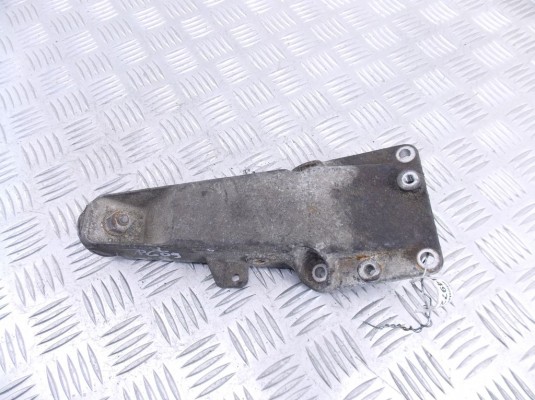 Кронштейн двигателя BMW 3-series (E46) 22 11 6 750 853
