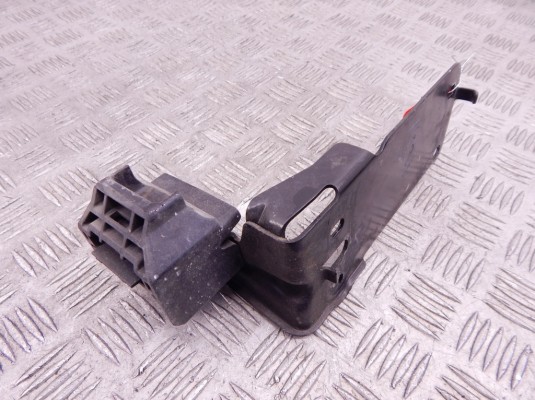 Передняя панель крепления облицовки (телевизор) BMW 3-series (E90/91/92) 51 64 7 117 812