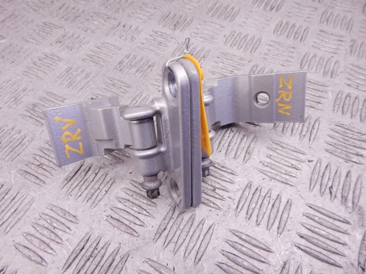 Петля двери задней правой BMW 7-series (F01/02) 41 00 7 203 988 Петля двери задней правой BMW 7-series (F01/02) 41 00 7 203 988