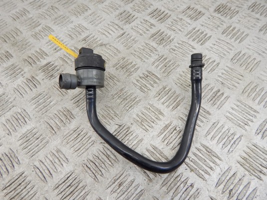 Клапан вентиляции топливного бака BMW 7-series (F01/02) 13 90 7 636 152