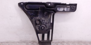 Кронштейн крепления бампера заднего BMW 6-series (E63/E64) 51 12 7 008 840 Кронштейн крепления бампера заднего BMW 6-series (E63/E64) 51 12 7 008 840