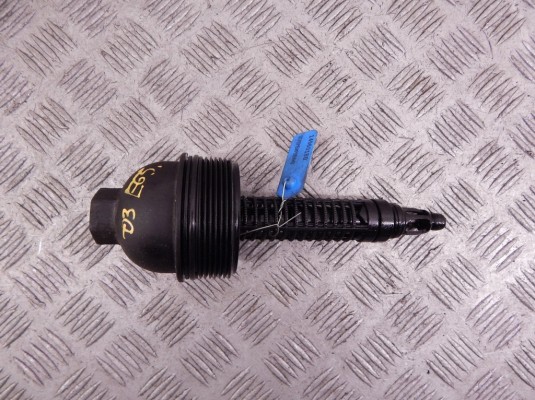 Крышка масляного стакана BMW 7-series (E65/66) 11 42 7 789 323