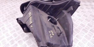 Корпус воздушного фильтра BMW 3-series (E46) 13 71 7 508 710 Корпус воздушного фильтра BMW 3-series (E46) 13 71 7 508 710