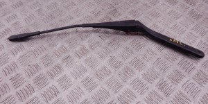 Щеткодержатель (поводок стеклоочистителя, дворник) BMW 1-series (E87) 61 61 7 160 009