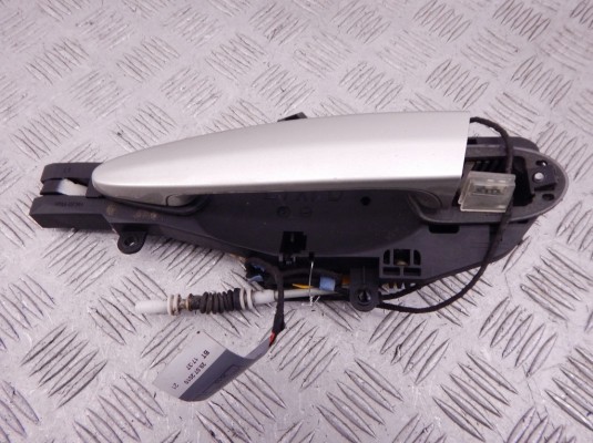 Ручка наружная передняя левая BMW X3-series (F25) 51 21 7 207 561 Ручка наружная передняя левая BMW X3-series (F25) 51 21 7 207 561