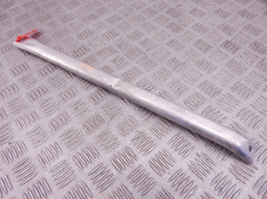 Распорка стоек BMW X5-series (E70) 51 61 7 184 940