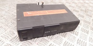 CD-чейнджер BMW 5-series (E39) 65 12 8 361 584