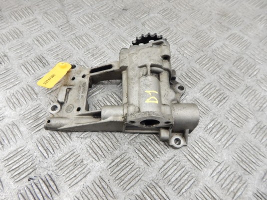 Насос масляный BMW X5-series (E53) 11 41 2 247 212