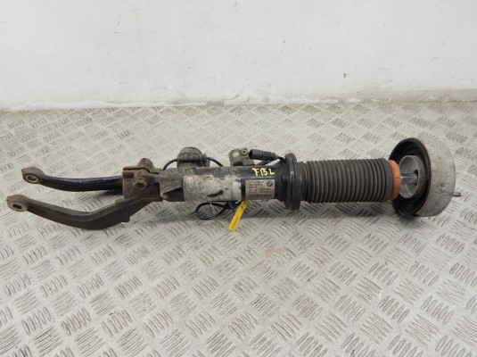 Амортизатор передний левый BMW X5-series (F15) 37 10 6 875 083 Амортизатор передний левый BMW X5-series (F15) 37 10 6 875 083