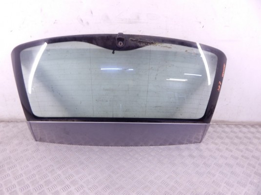 Стекло заднее BMW 5-series (E60/61) 51 31 7 163 460 Стекло заднее BMW 5-series (E60/61) 51 31 7 163 460
