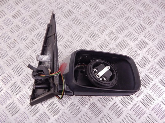 Зеркало наружное правое BMW 5-series (E39) 51 16 8 184 836
