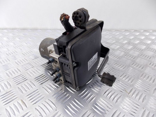 Блок ABS BMW X6-series (E71) 34 52 6795 779