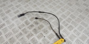 Датчик износа тормозных колодок передний BMW X1-series (F48) Датчик износа тормозных колодок передний BMW X1-series (F48)