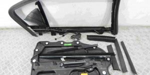 Шторка двери BMW 7-series (F01/02) Шторка двери BMW 7-series (F01/02)