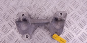 Кронштейн КПП BMW 2-series (F22/23) 22 32 6 796 613 Кронштейн КПП BMW 2-series (F22/23) 22 32 6 796 613