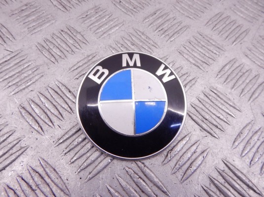 Эмблема BMW 5-series (E60/61) 51 14 8 132 375 Эмблема BMW 5-series (E60/61) 51 14 8 132 375