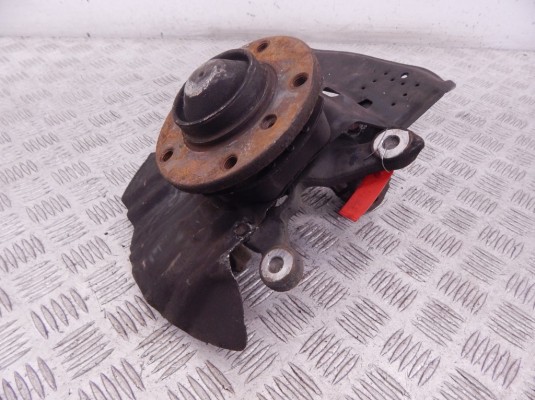 Ступица передняя левая BMW 3-series (E46) 31 21 1 096 429