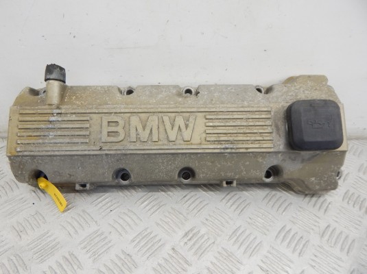 Клапанная крышка BMW 3-series (E36) 11 12 1 739 343