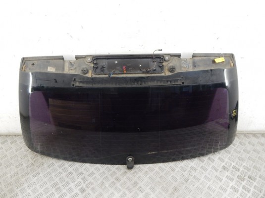 Стекло заднее BMW 5-series (E60/61) 51 31 7 163 460 Стекло заднее BMW 5-series (E60/61) 51 31 7 163 460