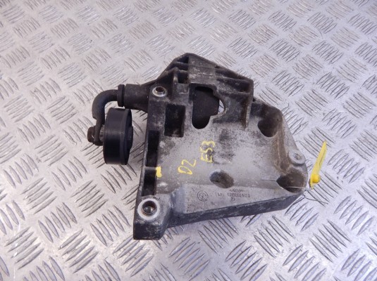 Кронштейн компрессора кондиционера BMW X5-series (E53) 64 55 7 786 708