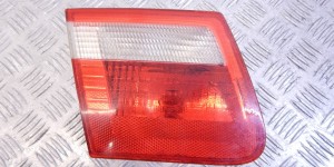 Фонарь крышки багажника левый BMW 3-series (E46) 63 21 8 368 759