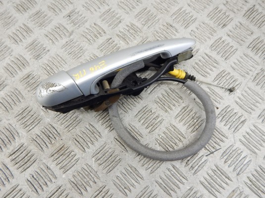 Ручка наружная передняя правая BMW 3-series (E46) 51 21 8 253 456