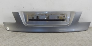 Молдинг крышки багажника BMW 7-series (F01/02) 51 49 7 186 530