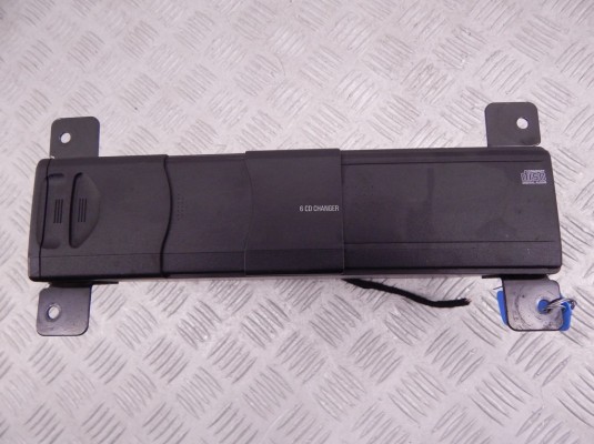 CD-чейнджер BMW X5-series (E53) 65 12 6 913 388