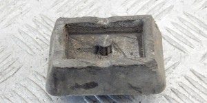 Опора под домкрат (поддомкратная подушка) BMW 3-series (E46) 51 71 8 268 885