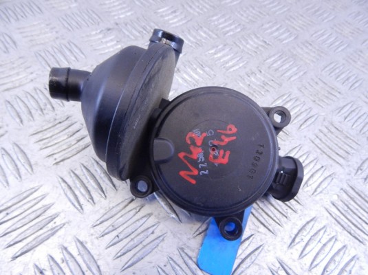 Маслоотделитель (сапун) BMW 3-series (E46) 11 61 7 503 520