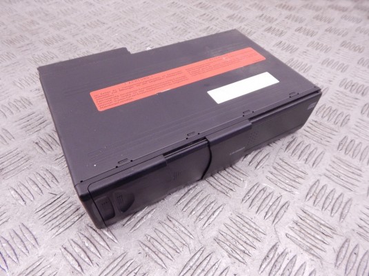 CD-чейнджер BMW 3-series (E46) 65 12 6 913 389