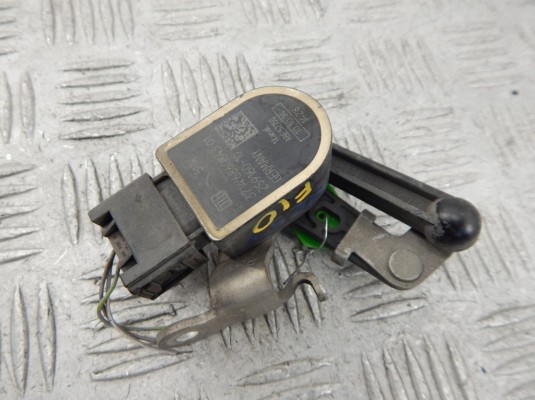 Датчик положения кузова BMW 5-series (F10/11) 37 14 6 860 843
