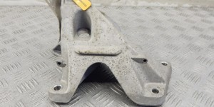 Кронштейн двигателя BMW 3-series (E90/91/92) 22 11 6 779 368