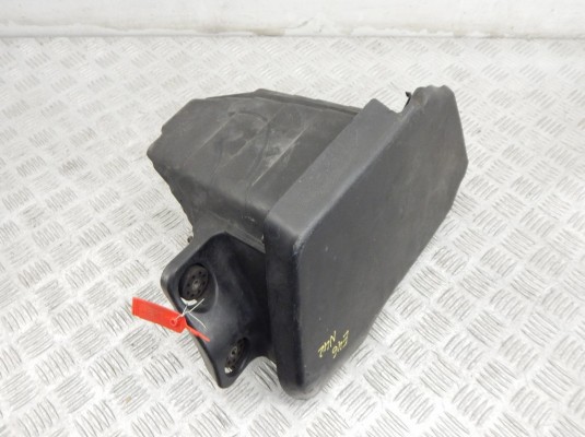 Корпус воздушного фильтра BMW 3-series (E46) 13 71 7 508 710 Корпус воздушного фильтра BMW 3-series (E46) 13 71 7 508 710