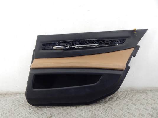 Обшивка двери задней правой (дверная карта) BMW 7-series (F01/02)