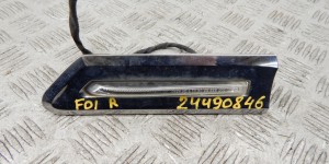 Повторитель передний правый BMW 7-series (F01/02) 63 13 7 203 372 Повторитель передний правый BMW 7-series (F01/02) 63 13 7 203 372