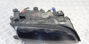 Фара правая BMW 3-series (E46) 63 12 6 910 956