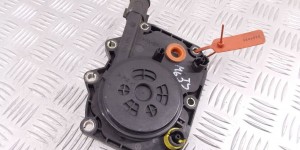 Маслоотделитель (сапун) BMW 7-series (E38) 11 61 7 501 563