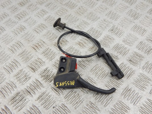 Трос капота VOLKSWAGEN PASSAT 5+ (2000-2005) 3b1823535 Трос капота VOLKSWAGEN PASSAT 5+ (2000-2005) 3b1823535