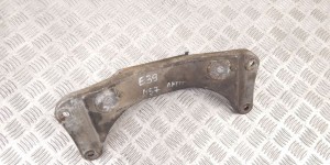 Кронштейн КПП BMW 5-series (E39) 22 32 1 096 106