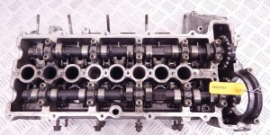 Головка блока цилиндров BMW 5-series (E39) 2246601